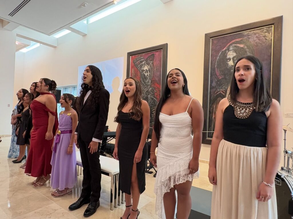 Voces Unidas por Amor al Arte