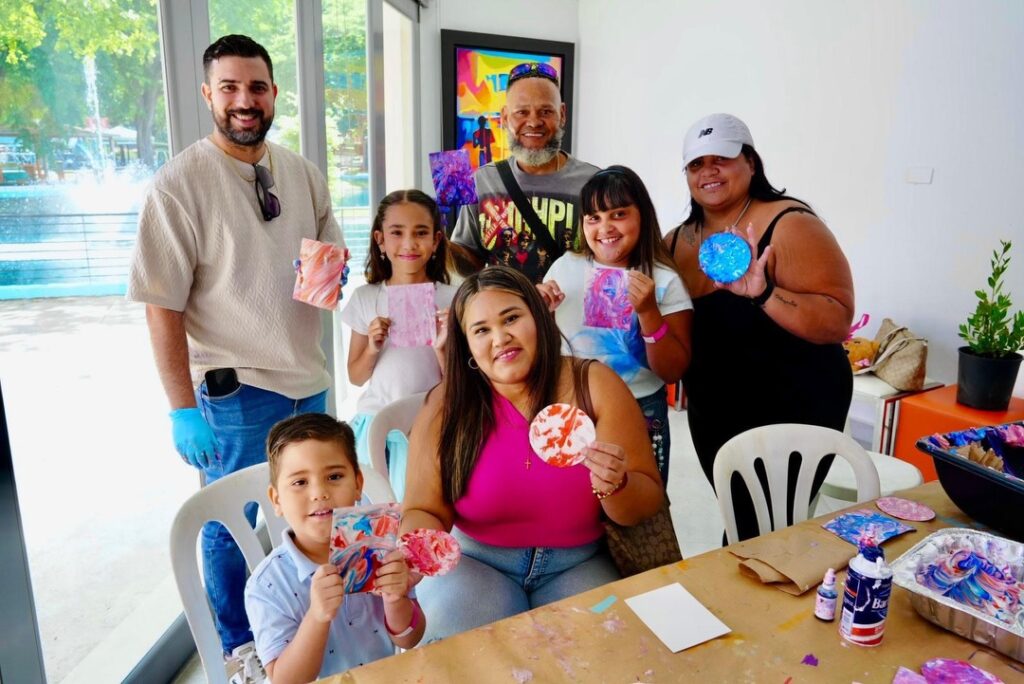 Fotos: Taller de Papel Marmolado