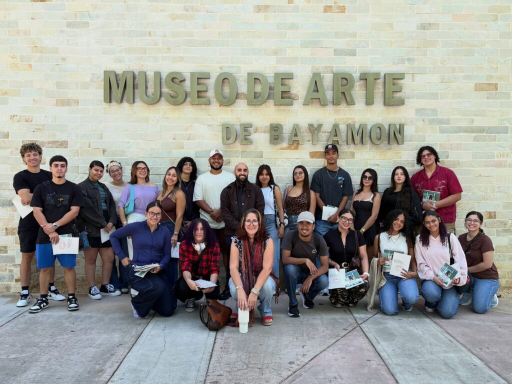 Recorrido Guiado con Estudiantes de la Universidad de Puerto Rico Rec. Bayamón
