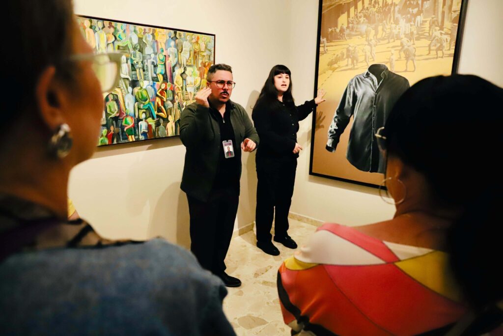 Fotos: Visita Guiada y Taller para Personas Sordas